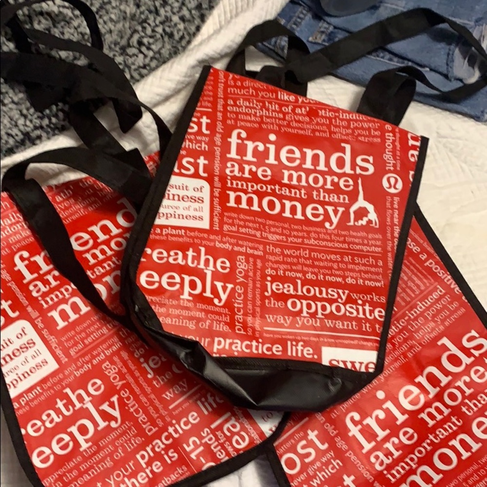 3 Lululemon bags